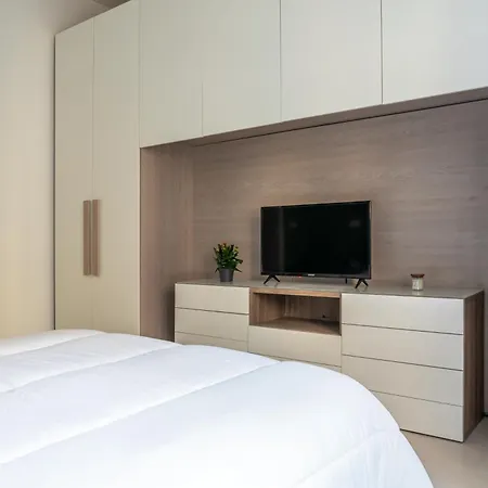 Alpigneto Apartment