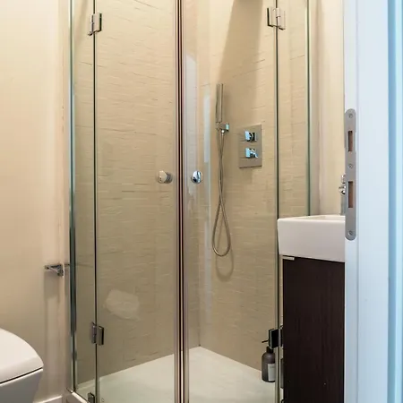 Apartment Alpigneto Rom